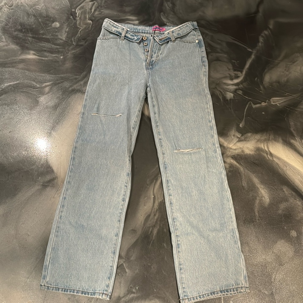 NWT Edikted light wash Jean distressed